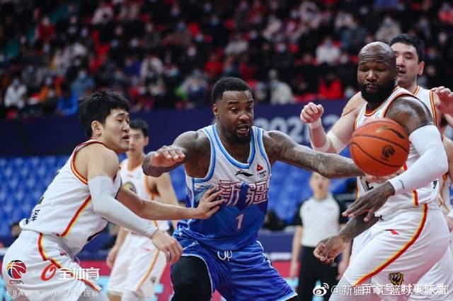 关键时刻突围战来临，尼斯围绕欧篮联更衣室发声，压力陡增，细节决定成败的简单介绍-开云体育在线