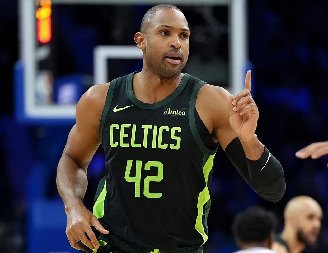 包含国际比赛日NBA总决赛焦点战;金州勇士主帅复盘;管理层满意;数据趋势出现新变化的词条-开云体育